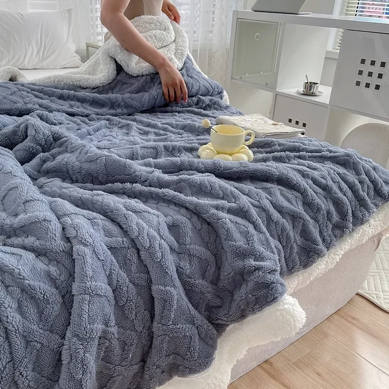 Thickened Lamb Wool Sherpa Fleece Bed Blanket Soft Fluffy Warm Cozy Plush Fuzzy Blanket with Elegant 3D Pattern for Couch Sofa Thickened Lamb Wool Sherpa Fleece Bed Blanket Soft Fluffy Warm Cozy Plush Fuzzy Blanket with Elegant 3D Pattern for Couch Sofa