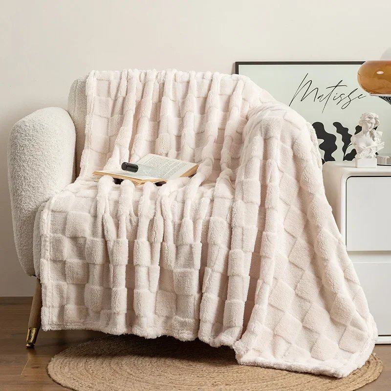 Winters Thickened Monolayer Taffu lamb Wool Green Blanket Plaid Simple Warm Flannel Blanket for Soft Sofa Blanket Bed cover