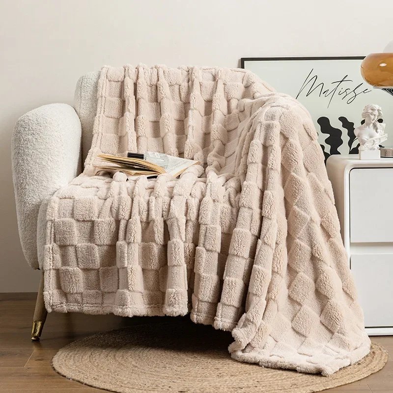 Winters Thickened Monolayer Taffu lamb Wool Green Blanket Plaid Simple Warm Flannel Blanket for Soft Sofa Blanket Bed cover