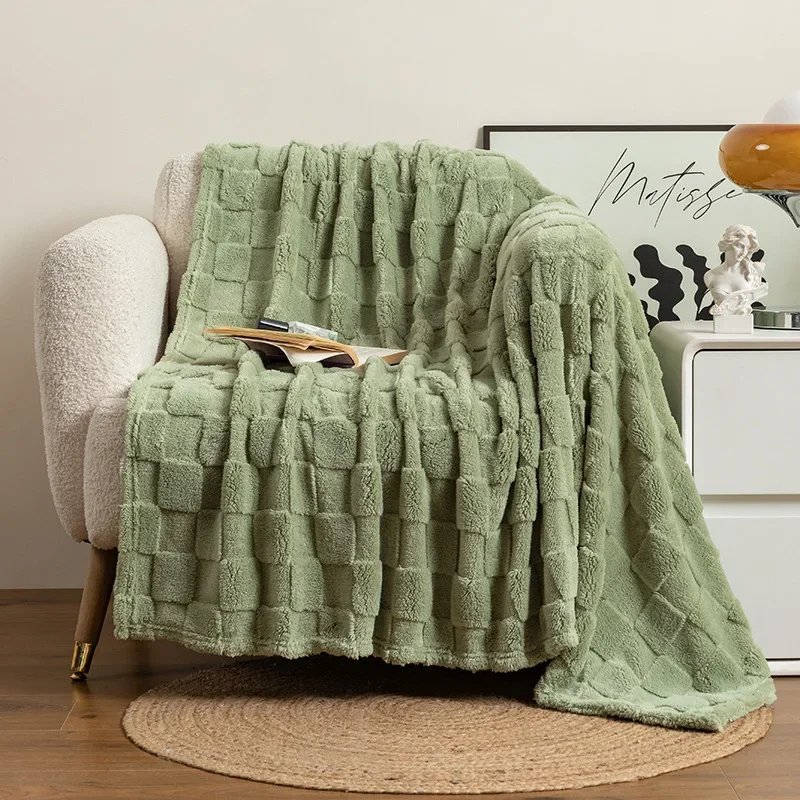 Winters Thickened Monolayer Taffu lamb Wool Green Blanket Plaid Simple Warm Flannel Blanket for Soft Sofa Blanket Bed cover
