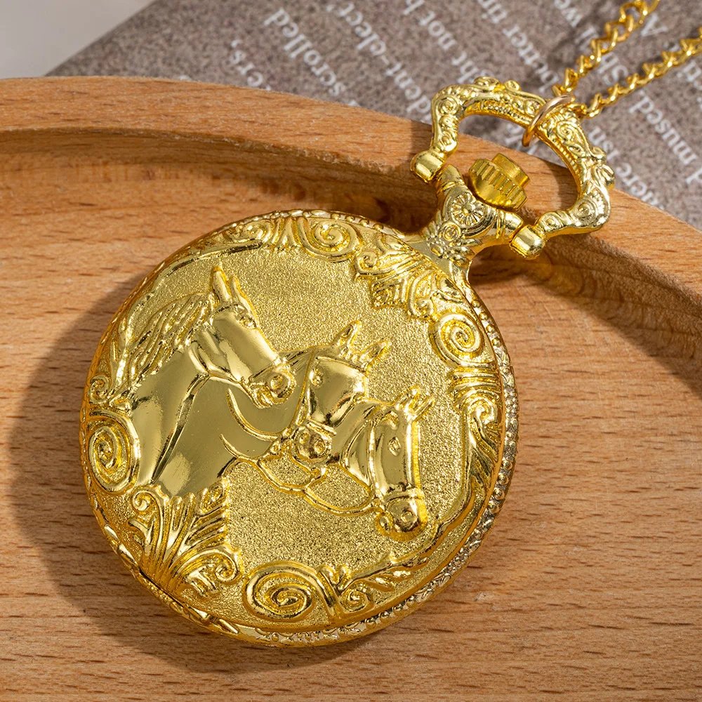 classic Three Horse Bronze vintage Men Women antique model Tuo table Embossed Pocket Watches