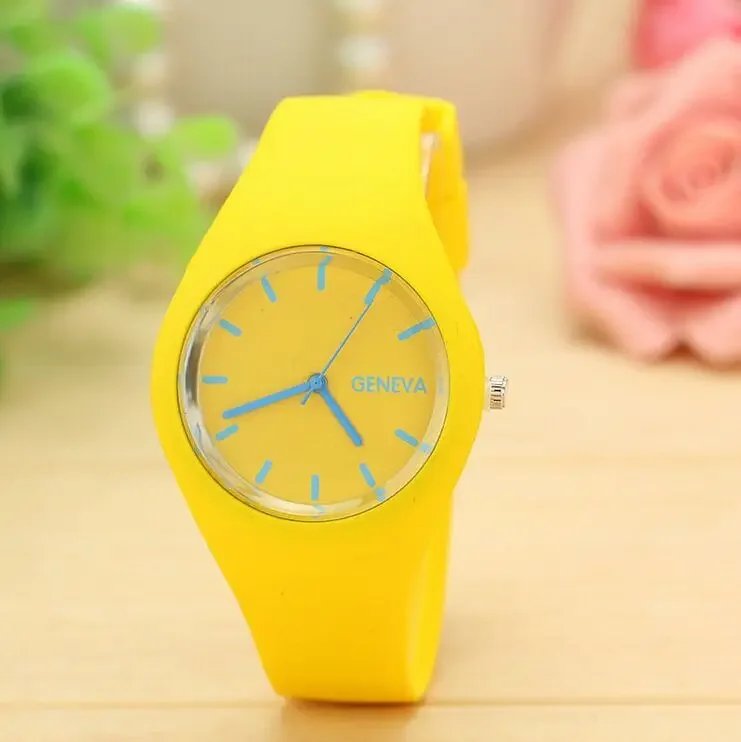 Reloj Mujer 2021 Women's Watches Famous Brand Quartz Watch Women Fashion Casual Sports Silicone Wristwatch Hot Kobiet Zegarka