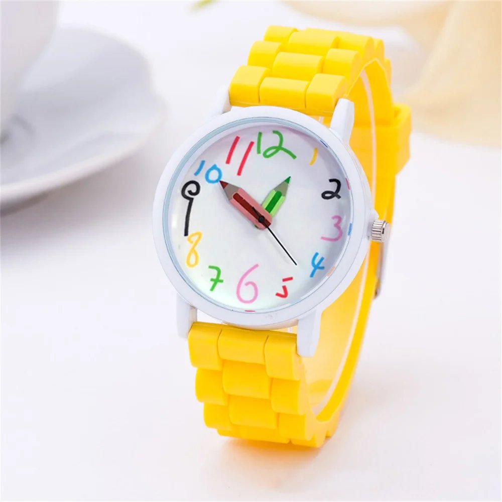 Women Watch Fashion Simple Pencil Design Digital Quartz Watches Casual Jelly Multicolour Silicone Ladies Clock Dress Wristwatch