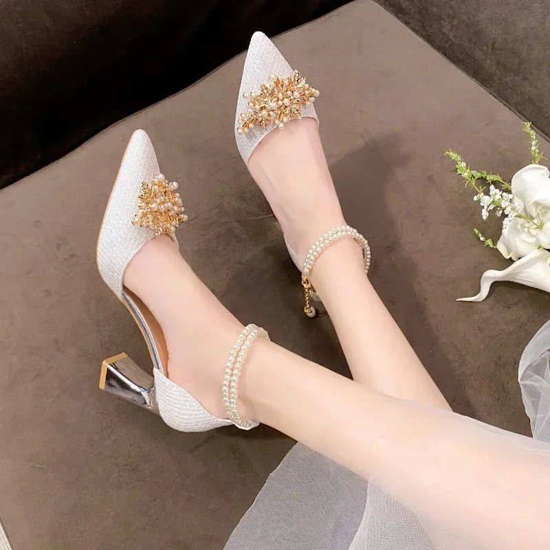 Ladies Shoes on Sale Fashion Pointed Metal Beaded Solid Women's High Heels Summer Leisure Banquet Women Wedding Pump 2024 Ladies Shoes on Sale Fashion Pointed Metal Beaded Solid Women's High Heels Summer Leisure Banquet Women Wedding Pump 2024