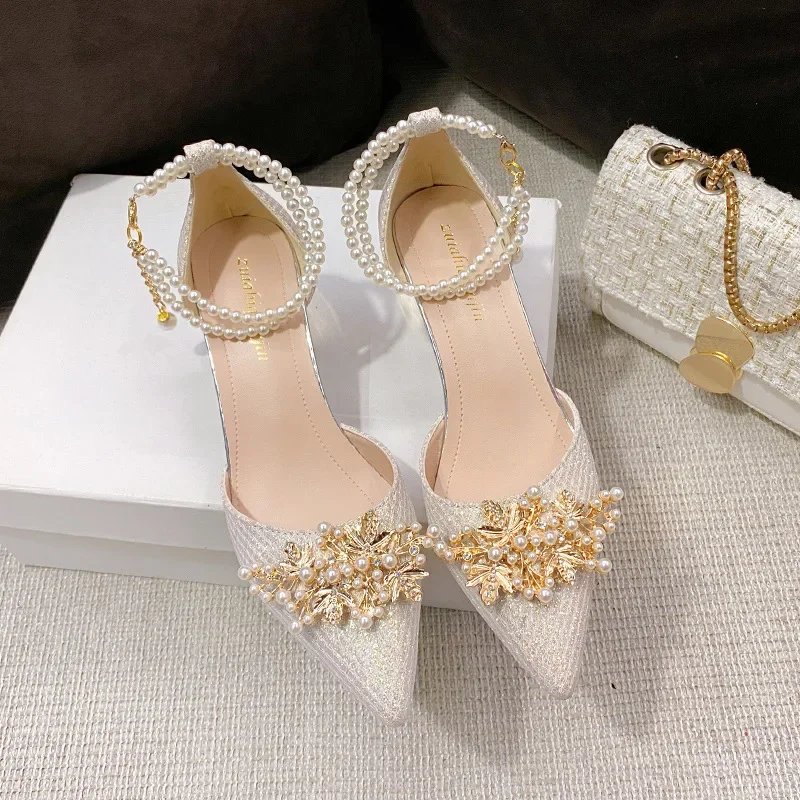 Ladies Shoes on Sale Fashion Pointed Metal Beaded Solid Women's High Heels Summer Leisure Banquet Women Wedding Pump 2024 Ladies Shoes on Sale Fashion Pointed Metal Beaded Solid Women's High Heels Summer Leisure Banquet Women Wedding Pump 2024