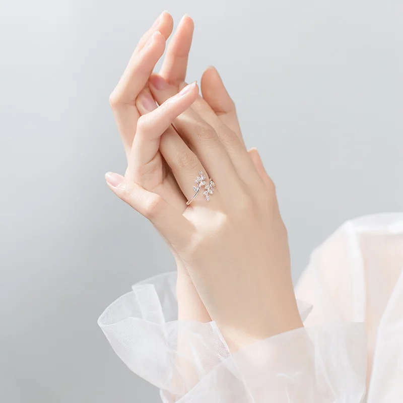 Vintage Daisy Flower Rings For Women Korean Style Adjustable Opening Finger Ring Bride Wedding Engagement Statement Jewelry Gif Vintage Daisy Flower Rings For Women Korean Style Adjustable Opening Finger Ring Bride Wedding Engagement Statement Jewelry Gif