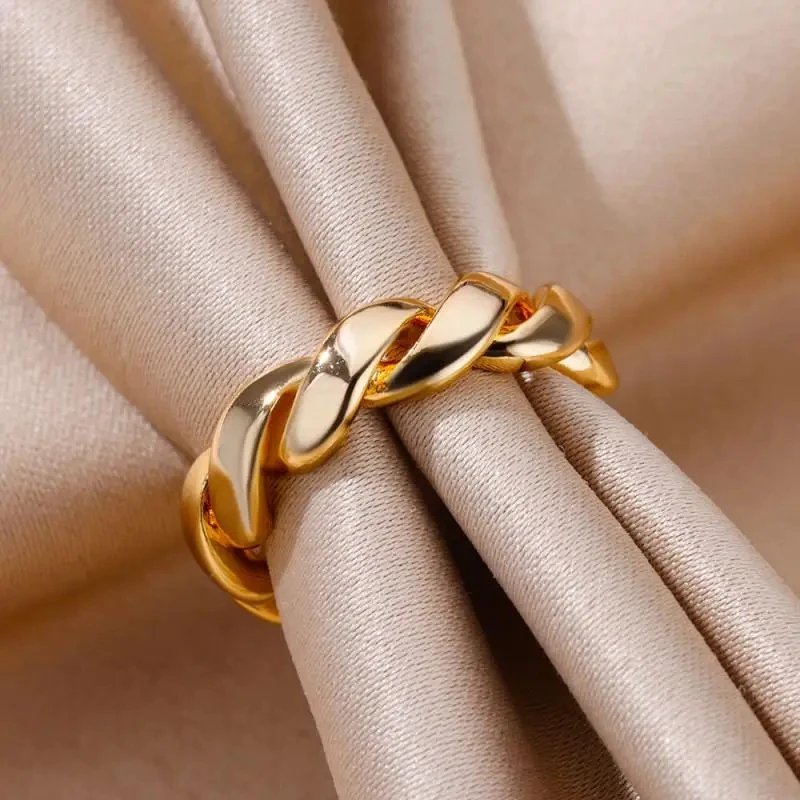 Ring for Women Stainless Steel Angel Feather Gold Color Rings Female Vintage Jewelry Finger Accessories Free Shipping Anillos