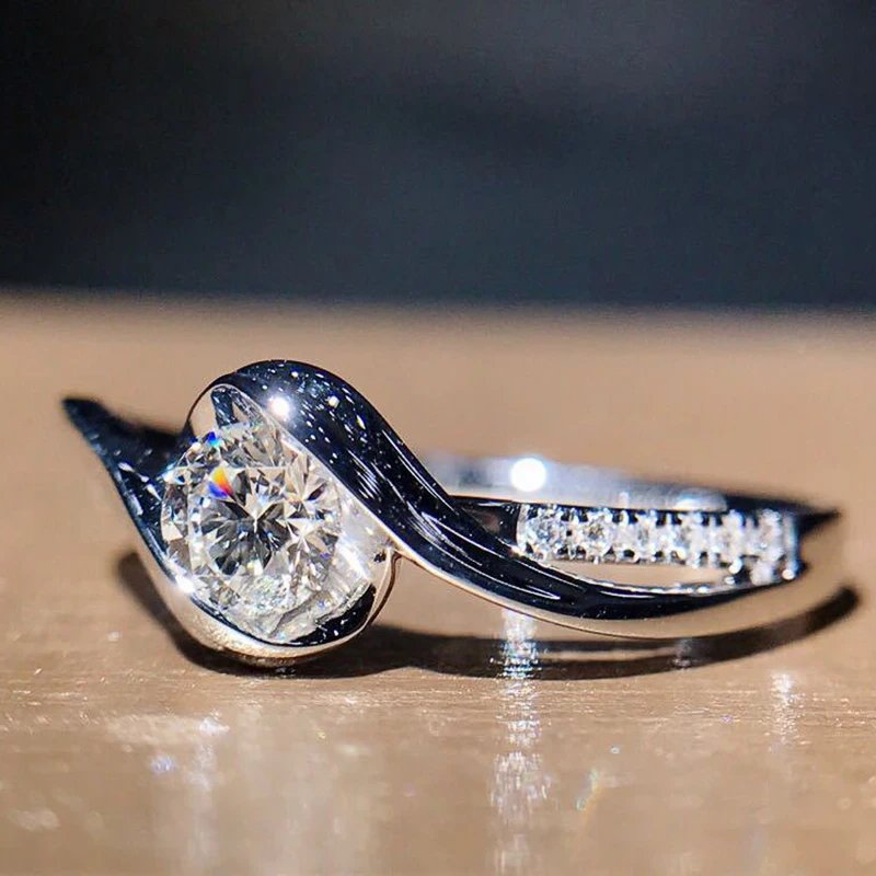 Exquisite Silver Color Ring with White Cubic Zirconia Fashion Versatile Accessories for Women High Quality New Jewelry Exquisite Silver Color Ring with White Cubic Zirconia Fashion Versatile Accessories for Women High Quality New Jewelry