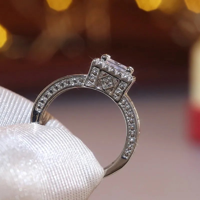 Princess Cut Cubic Zirconia Women Rings Gold Color/Silver Color Luxury Wedding Party Accessories Fashion Jewelry Size5-13 Princess Cut Cubic Zirconia Women Rings Gold Color/Silver Color Luxury Wedding Party Accessories Fashion Jewelry Size5-13