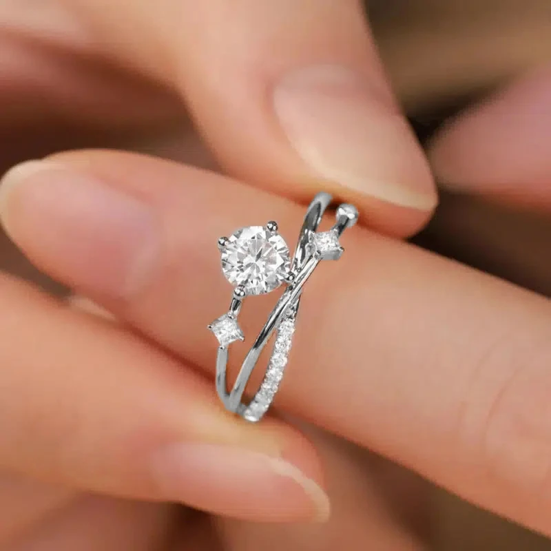 New Twist Design Fancy Women Finger Rings with Shiny Cubic Zirconia Exquisite Engage Wedding Accessories Fashion Jewelry New Twist Design Fancy Women Finger Rings with Shiny Cubic Zirconia Exquisite Engage Wedding Accessories Fashion Jewelry