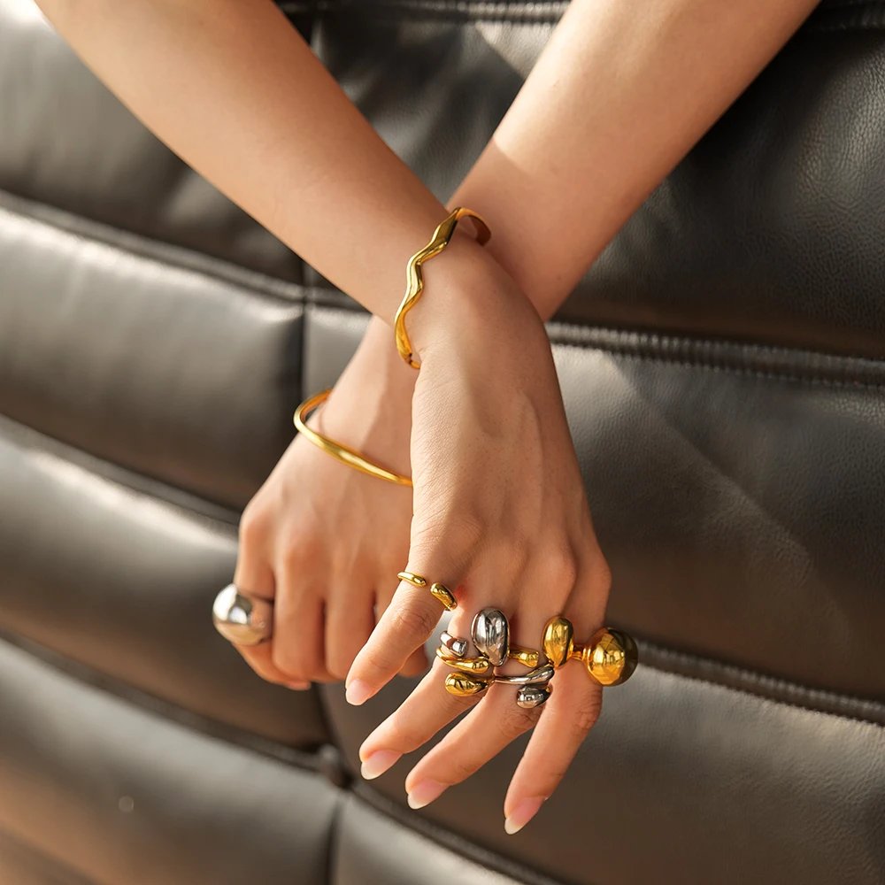 New 316L Stainless Steel Exaggerated Ball Ring for Women Metal Texture Trendy Romantic Waterproof Jewelry Gala Gift New 316L Stainless Steel Exaggerated Ball Ring for Women Metal Texture Trendy Romantic Waterproof Jewelry Gala Gift
