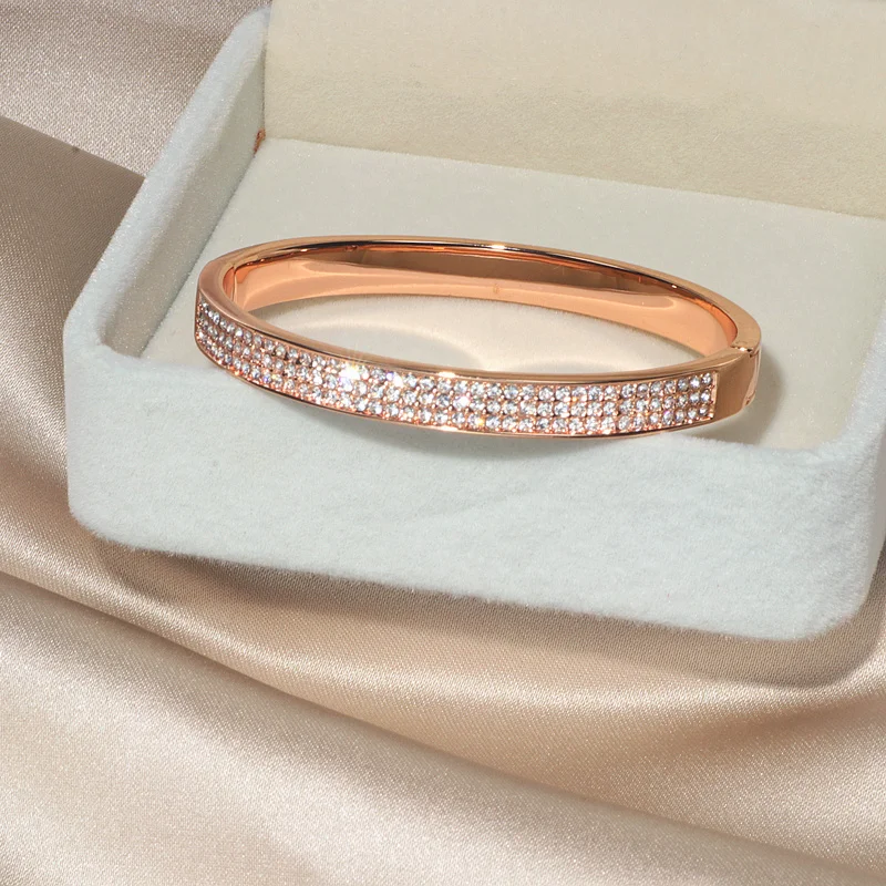 Elegant Classic Crystal Cuff Bangles Bracelets For Women Gold Color Simple Femal Opening Bangles Wedding Jewelry Accessories Elegant Classic Crystal Cuff Bangles Bracelets For Women Gold Color Simple Femal Opening Bangles Wedding Jewelry Accessories