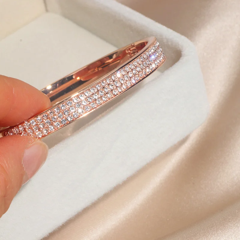 Elegant Classic Crystal Cuff Bangles Bracelets For Women Gold Color Simple Femal Opening Bangles Wedding Jewelry Accessories Elegant Classic Crystal Cuff Bangles Bracelets For Women Gold Color Simple Femal Opening Bangles Wedding Jewelry Accessories