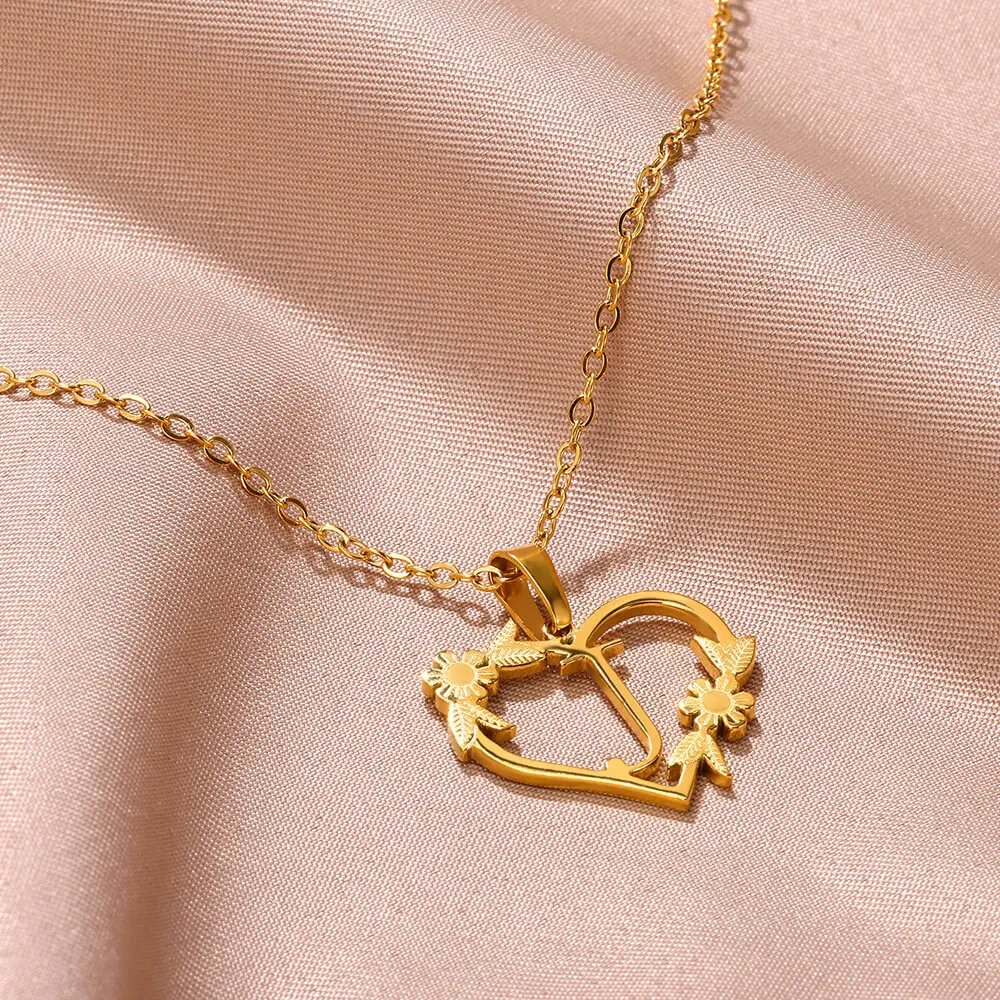 Gold Color Dainty Flower Initials Necklace Women Girl Stainless Steel Heart Letter Choker Necklace Best Gifts Alphabet Jewelry
