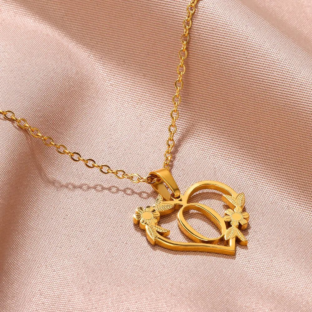 Gold Color Dainty Flower Initials Necklace Women Girl Stainless Steel Heart Letter Choker Necklace Best Gifts Alphabet Jewelry