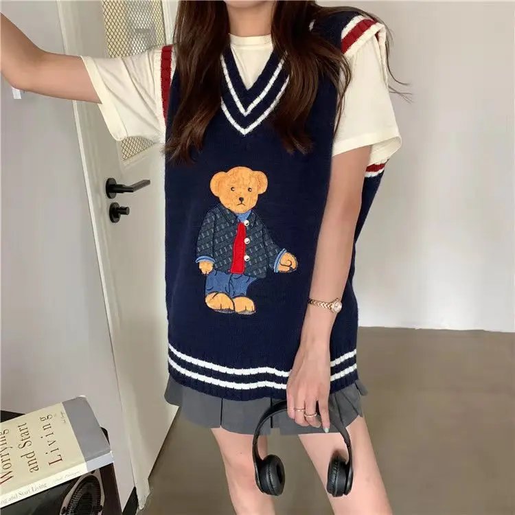 2023 Autumn Winter Women's Vest Japanese Style Cartoon Bear Pullover Vest Sweater Oversize Harajuku Kawaii Clothes Knitted Vest