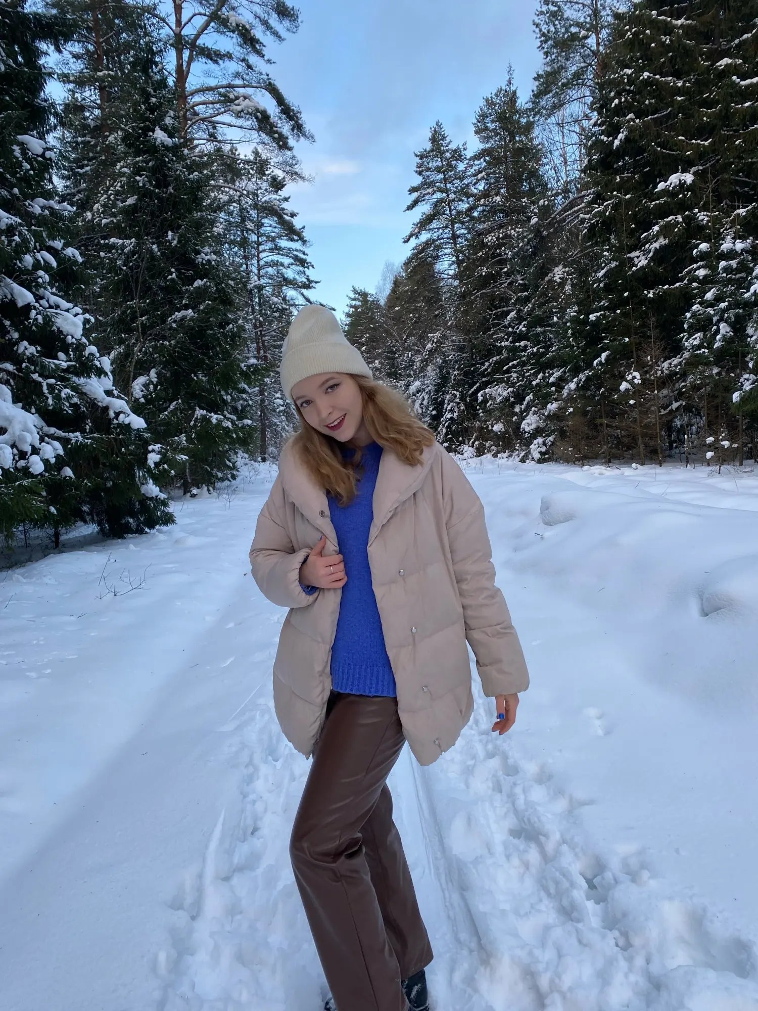 10 Colors Pink Women Sweater Womens Winter Sweaters Pullover Female Knitting Overszie Long Sleeve Loose Knitted Outerwear White