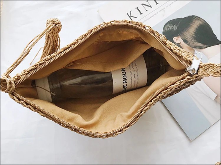 New Half Round Straw Bags for Women Summer Beach Rattan Bag Handmade Woven Half Moon Crossbody Handbags Bohemia New Half Round Straw Bags for Women Summer Beach Rattan Bag Handmade Woven Half Moon Crossbody Handbags Bohemia