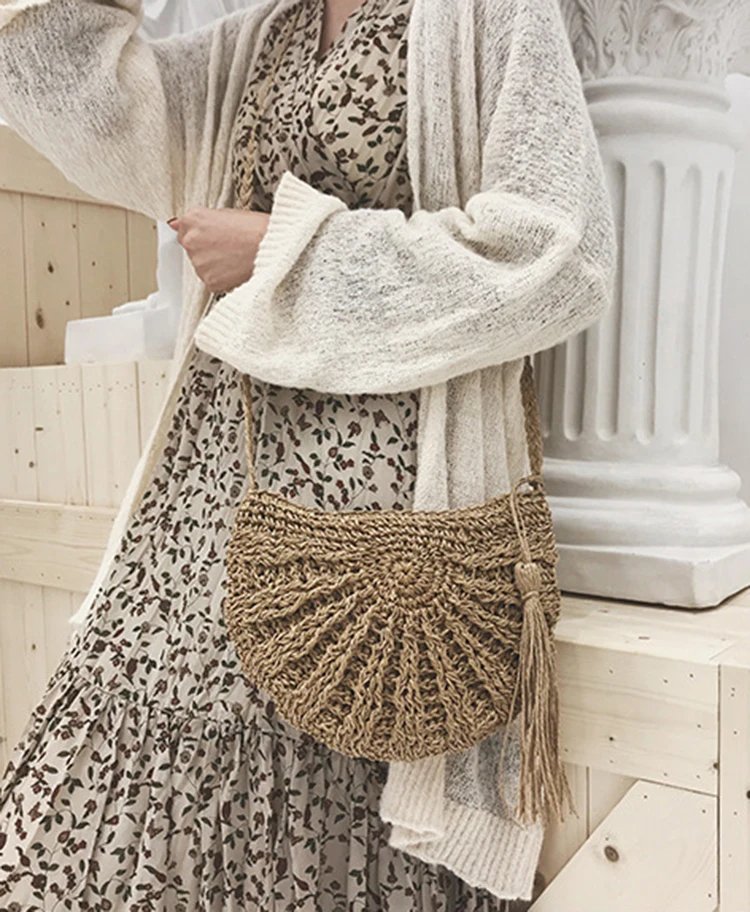 New Half Round Straw Bags for Women Summer Beach Rattan Bag Handmade Woven Half Moon Crossbody Handbags Bohemia New Half Round Straw Bags for Women Summer Beach Rattan Bag Handmade Woven Half Moon Crossbody Handbags Bohemia