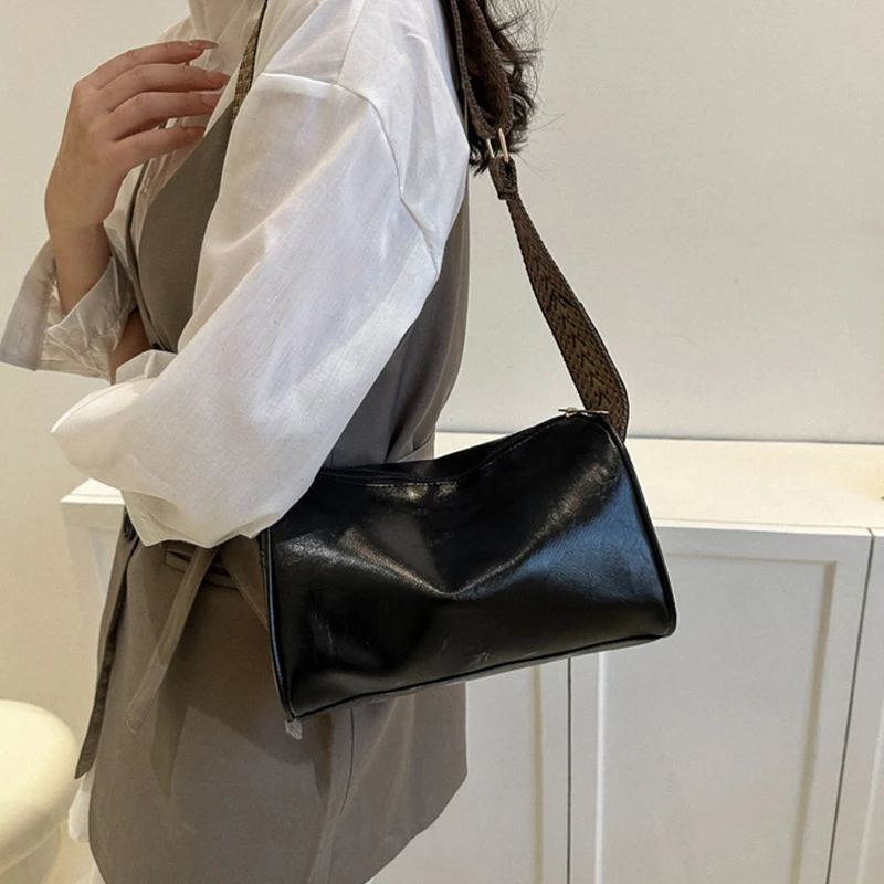 Vintage PU Leather Boston Women Small Handbag and Purse Fashion Designer Crossbody Bag Female Casual Travel Pillow Shoulder Bag Vintage PU Leather Boston Women Small Handbag and Purse Fashion Designer Crossbody Bag Female Casual Travel Pillow Shoulder Bag