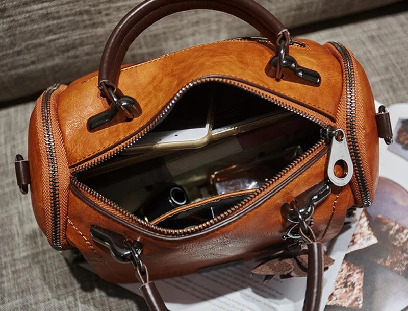 2023 New flowers Pendant  Women's fashion Boston bags single shoulder bag ladies crossbody bag PU messenger bag