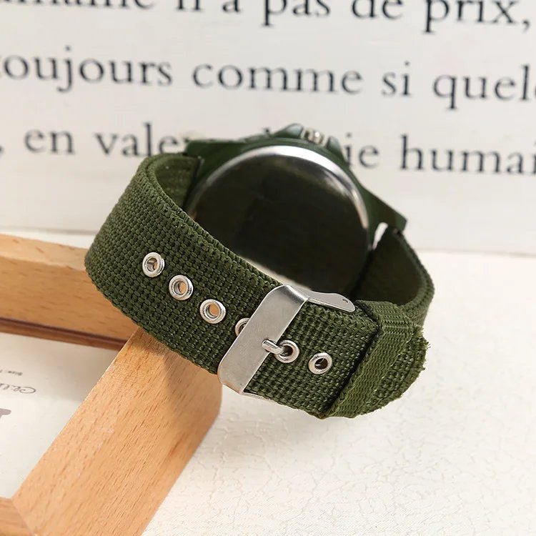 Luminous Men Sport Shock Resistant Wristwatches Military Watch Simple Nylon Band Male Army Wrist Watch Quartz  Relogio Masculino