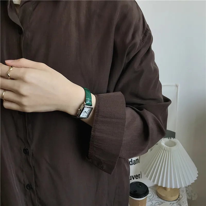 Watches Classic Casual Quartz Dial Leather Strap Band Rectangle Clock Fashionable Wrist Watches for Women