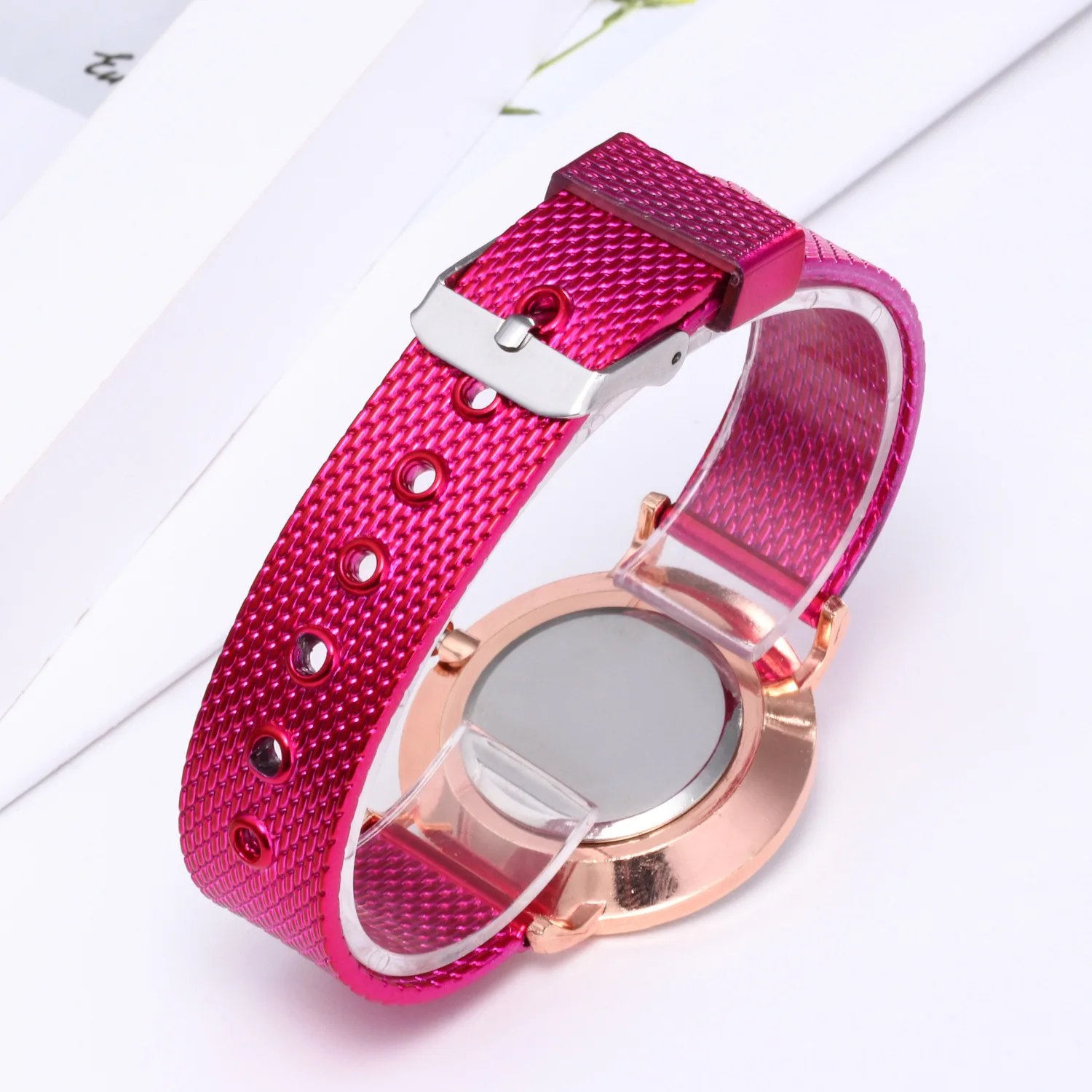 Luxury Wrist Watches for Women Fashion Quartz Watch Silicone Band Dial Women Wathes Casual Ladies watch relogio feminino Luxury Wrist Watches for Women Fashion Quartz Watch Silicone Band Dial Women Wathes Casual Ladies watch relogio feminino