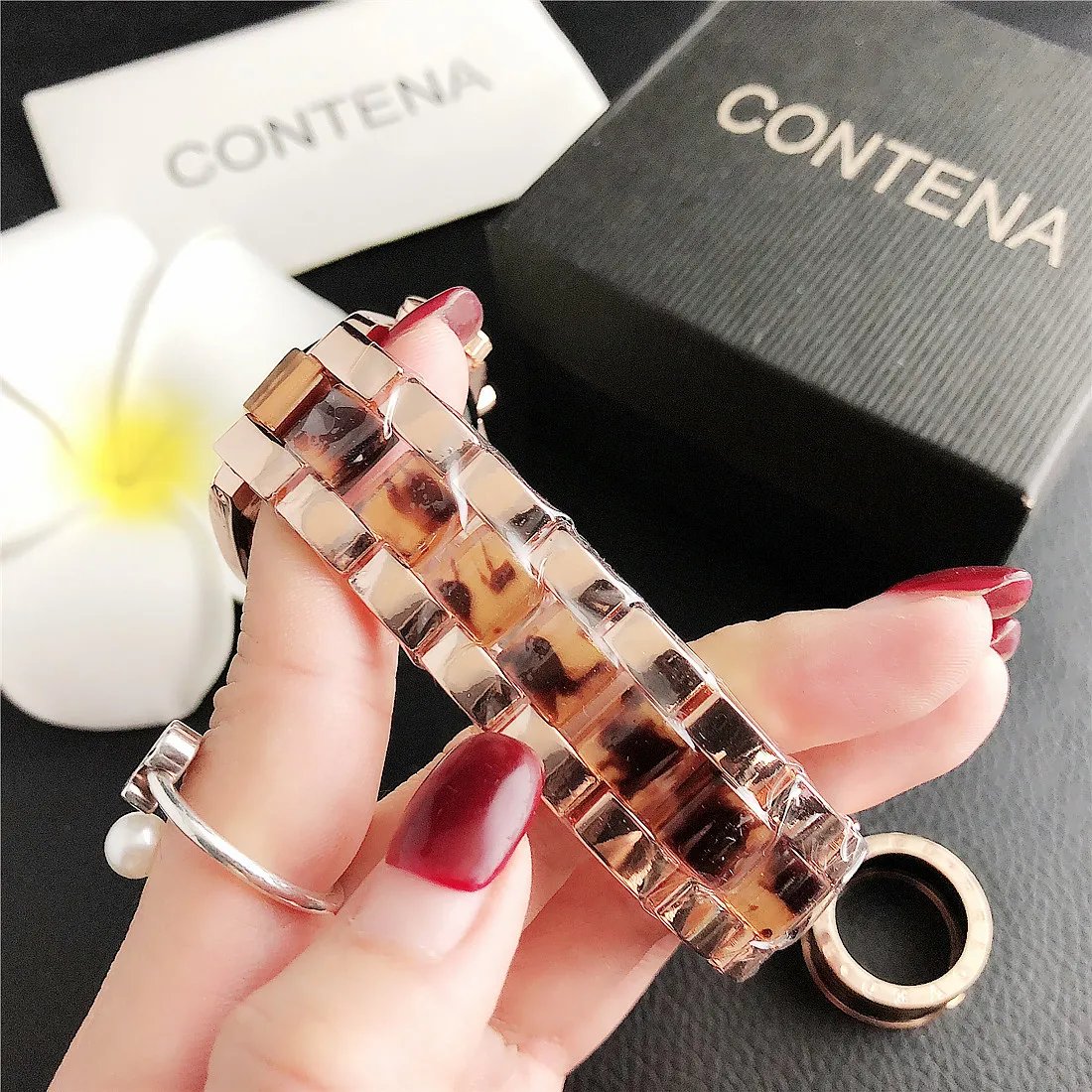 2023 Top Brand Luxury Watches for Women Fashion Creative Steel Bracelet Women's Watches Ladies Quartz Watch Reloj Mujer