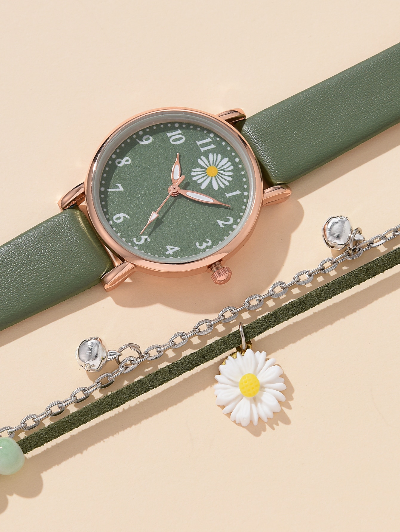 New Watch for Women Dress Romantic Bracelet WristWatch Fashion Ladies Leather Quartz Watch Clock Women Montre Femme New Watch for Women Dress Romantic Bracelet WristWatch Fashion Ladies Leather Quartz Watch Clock Women Montre Femme