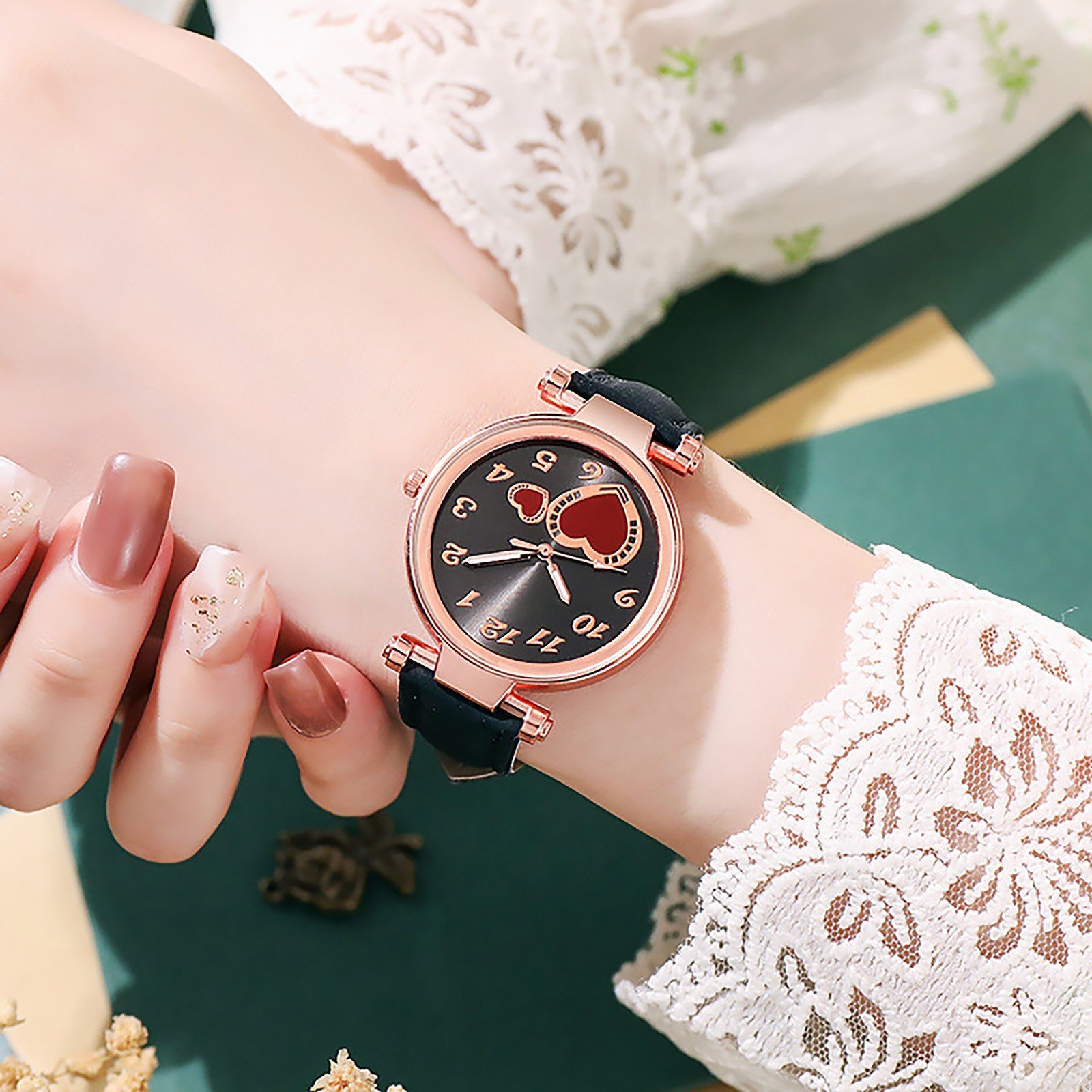 Women's Watches Brand Luxury Fashion Ladies Watch Leather Watch Women Female Quartz Wristwatches Montre Femme Relogio Feminino