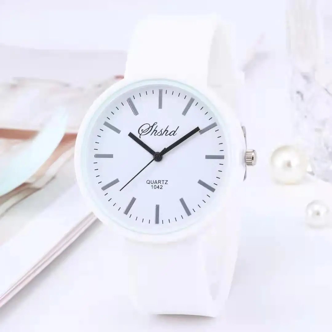 2024 New simple silicone Casual Quartz Watch Women Crystal Silicone Watches Relogio Feminino Wrist Watch Hot sale 2024 New simple silicone Casual Quartz Watch Women Crystal Silicone Watches Relogio Feminino Wrist Watch Hot sale