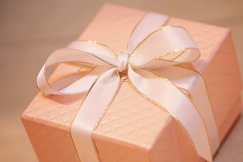 2023 Ladies Wrist Watches Dress Gold Watch Women Crystal Diamond Watches Stainless Steel Silver Clock Women Montre Femme