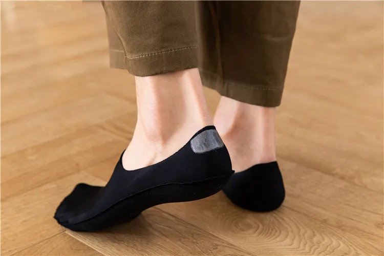 5pairs Men's Socks Cotton Breathable Summer Ultra-thin No Show Ice Silk Sock Silicone Non-slip Bottom Absorb Sweat Men Boat Sock