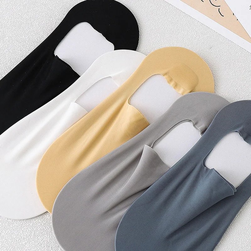 2023 New Summer Invisible Socks For Male Nylon Ice Silk Non-slip Socks No Trace Casual Breathable Sokken Classic Men's Socks