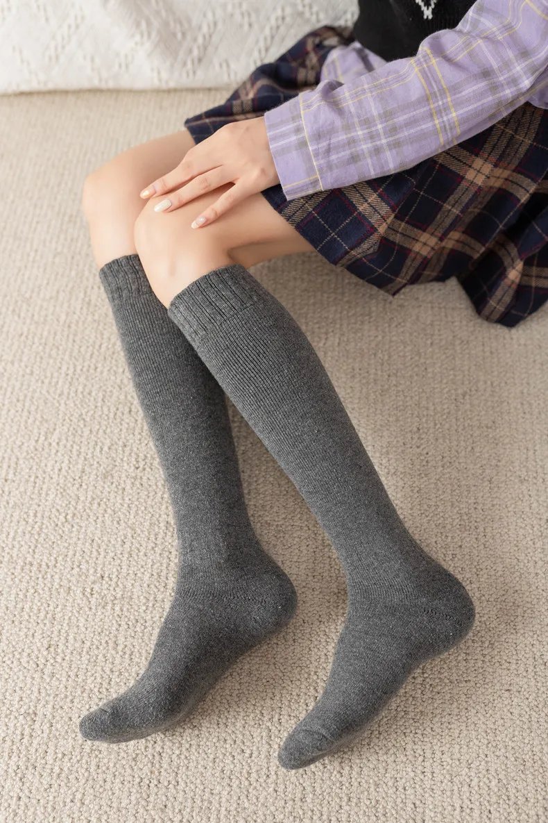 Men Knee High wool Socks Fashion JK Thin Slim Solid Color Non-slip Stockings Comfortable Solid Color Cotton Sports Male Socks