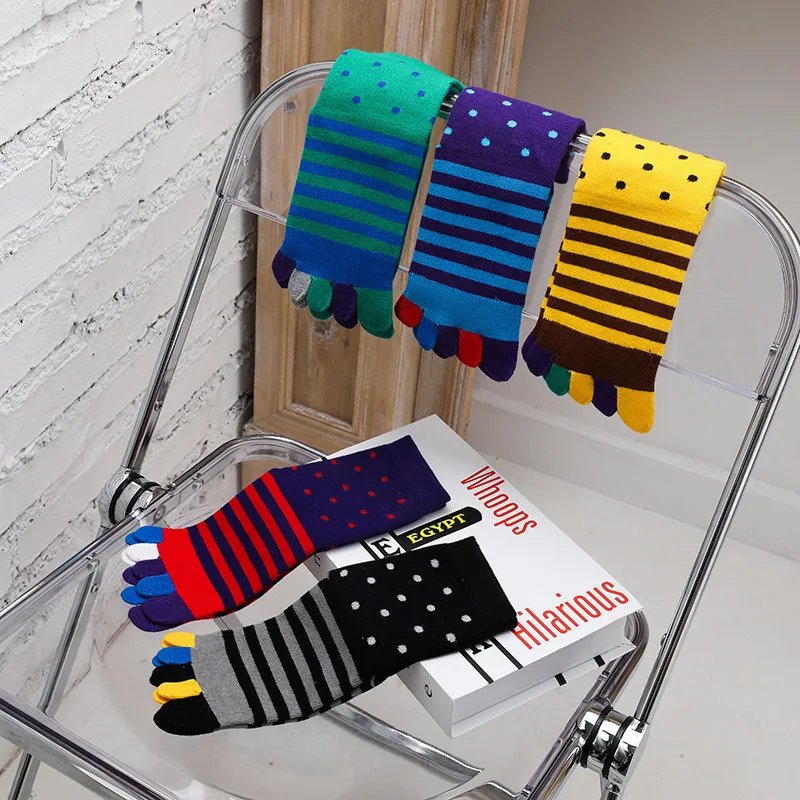 5 Pairs Large Thick Cotton Colorful Toe Socks Men Autumn Winter Bright Color Dots Striped Happy Socks with Fingers Plus 45 46 47