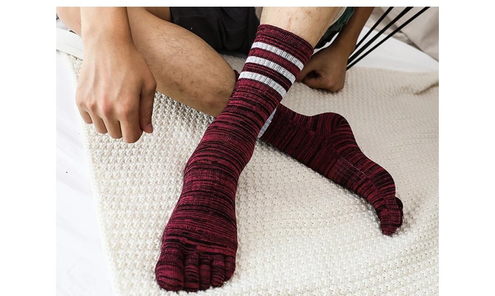 2 Pairs Sport Five Finger Socks Mans Organic Cotton Colorful Striped Business Compression Dress Long Travel Socks With Toes