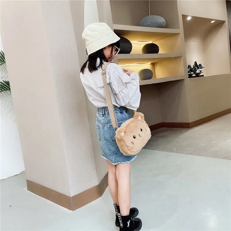 Cartoon Cat Baby Girls Crossbody Bags Cute Soft Plush Children's Shoulder Bag Winter Fashion Boys Kids Furry Handbags Coin Purse Cartoon Cat Baby Girls Crossbody Bags Cute Soft Plush Children's Shoulder Bag Winter Fashion Boys Kids Furry Handbags Coin Purse