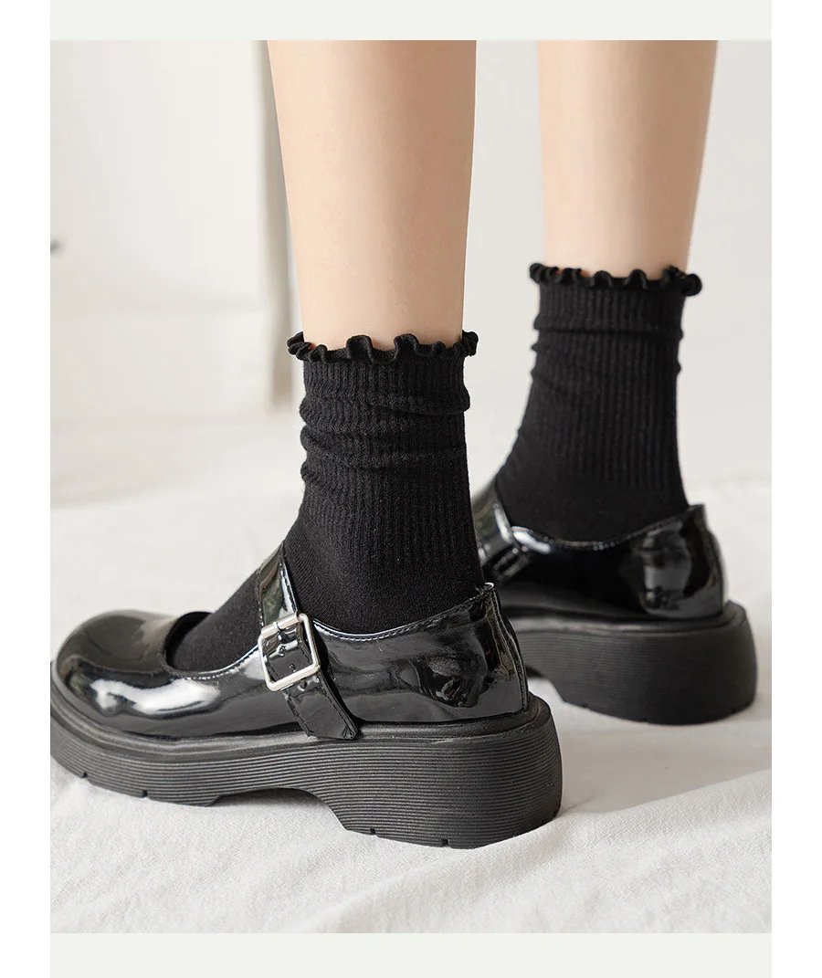 5 paia/lotto calzini per donna Ruffle Cotton Middle Tube caviglia Short traspirante nero bianco set primavera autunno 5 paia/lotto calzini per donna Ruffle Cotton Middle Tube caviglia Short traspirante nero bianco set primavera autunno