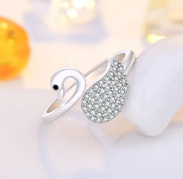 925纯银海豚戒指简约时尚精致学生女友首饰配饰婚礼派对