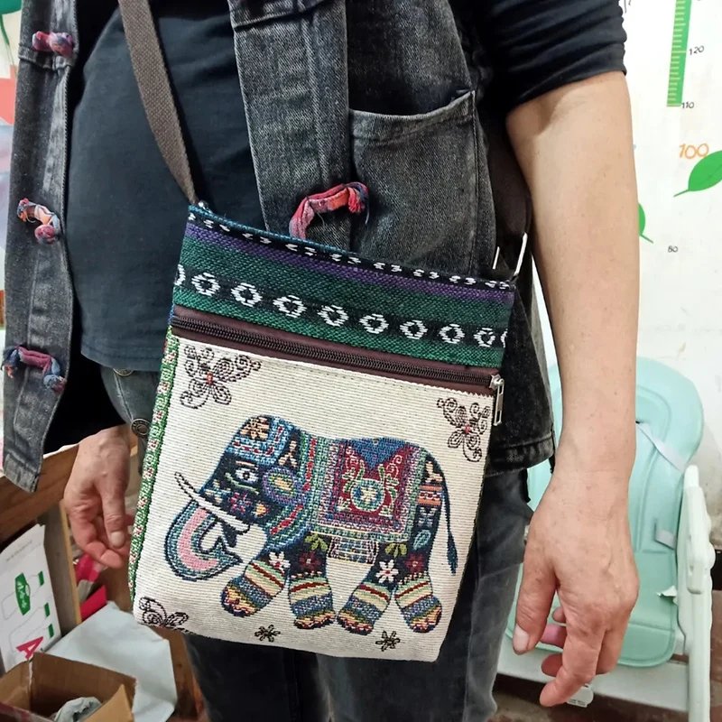 Women's Canvas Handbags Hot Sale Casual Shoulder Bag Owl Embroidered Ethnic Bag Vintage Messenger Bag Ladies Shoulder Bag Women's Canvas Handbags Hot Sale Casual Shoulder Bag Owl Embroidered Ethnic Bag Vintage Messenger Bag Ladies Shoulder Bag