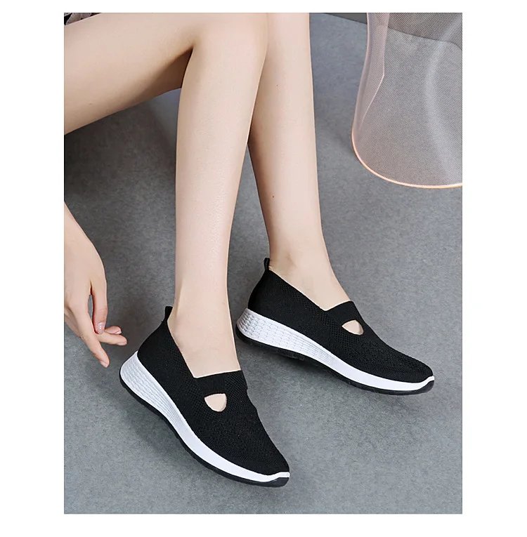 Summer Sneakers Women Casual Shoes Mesh Soft Loafers Bottom Walking Shoes Mom Light Comfortable Footwear Flat Women Shoes