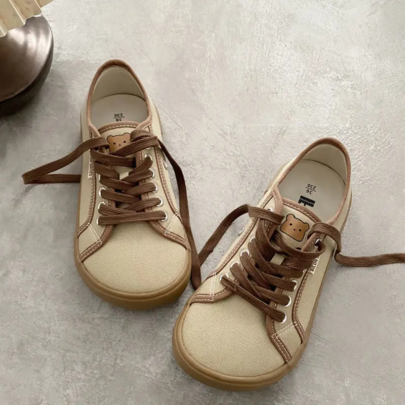 Designer Canvas Shoes Women Low Top Sneakers Wide Toe Lace Up Trainers Shoes Brand Girls Red Blue Sneakers Girls Tenis Plimsolls Designer Canvas Shoes Women Low Top Sneakers Wide Toe Lace Up Trainers Shoes Brand Girls Red Blue Sneakers Girls Tenis Plimsolls