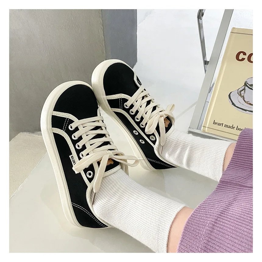 Designer Canvas Shoes Women Low Top Sneakers Wide Toe Lace Up Trainers Shoes Brand Girls Red Blue Sneakers Girls Tenis Plimsolls Designer Canvas Shoes Women Low Top Sneakers Wide Toe Lace Up Trainers Shoes Brand Girls Red Blue Sneakers Girls Tenis Plimsolls