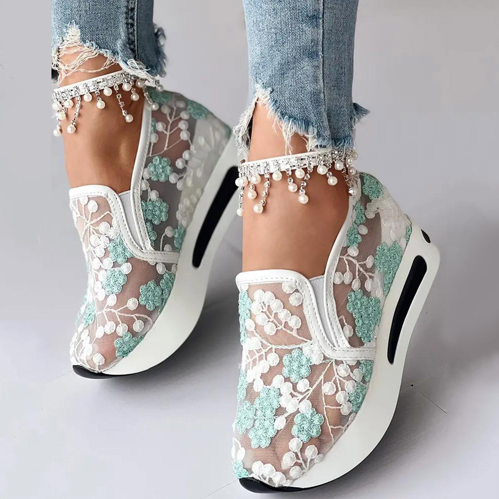 Women Sneaker Summer Breathable Lace Mesh Flower Embroidery Round Head Thick Sole Comfortable Casual Vulcanized Shoes zapatillas