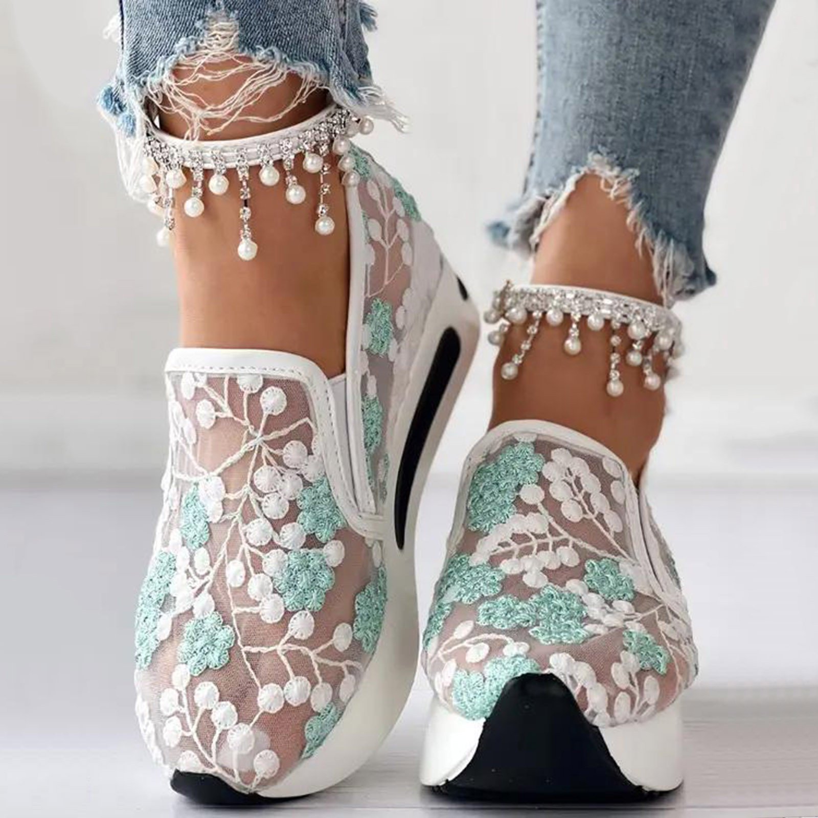 Women Sneaker Summer Breathable Lace Mesh Flower Embroidery Round Head Thick Sole Comfortable Casual Vulcanized Shoes zapatillas