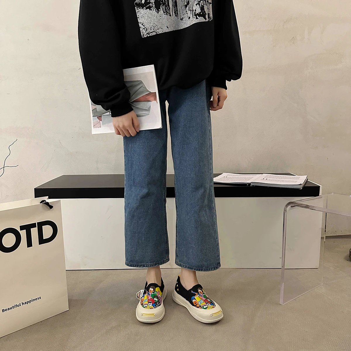 Women Platform Vulcanized Shoes 2023 New Woman Thick Sole Canvas Loafers Fashion Graffiti Sneakers Outdoor Flats Sports Shoes