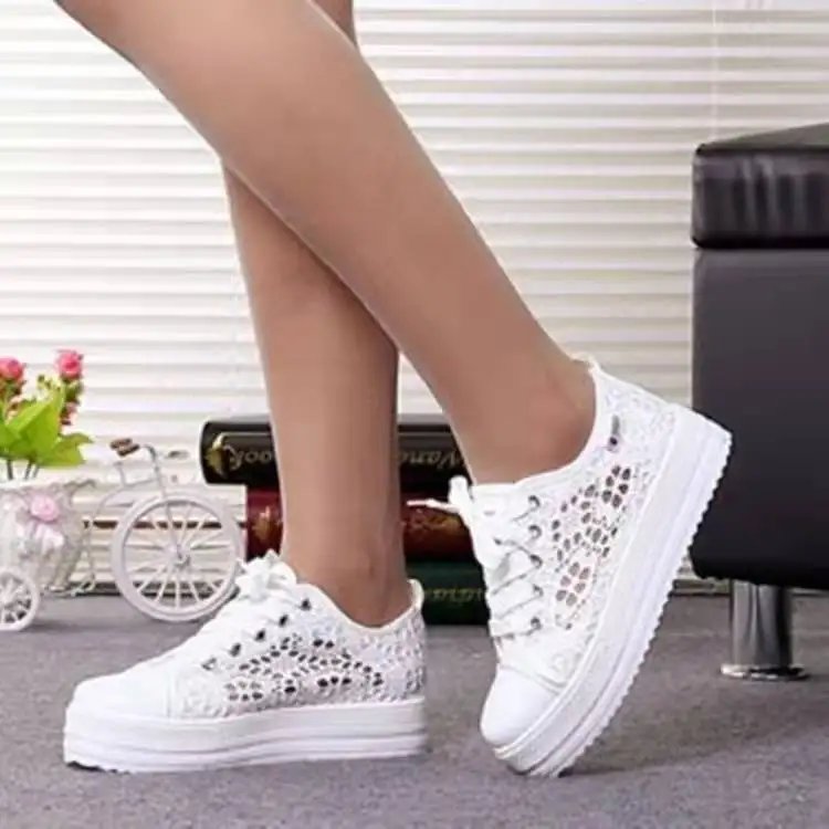 Women Shoes 2022 Fashion Summer Casual White Shoes Cutouts Lace Canvas Hollow Breathable Platform Flat Shoes Woman Sneakers
