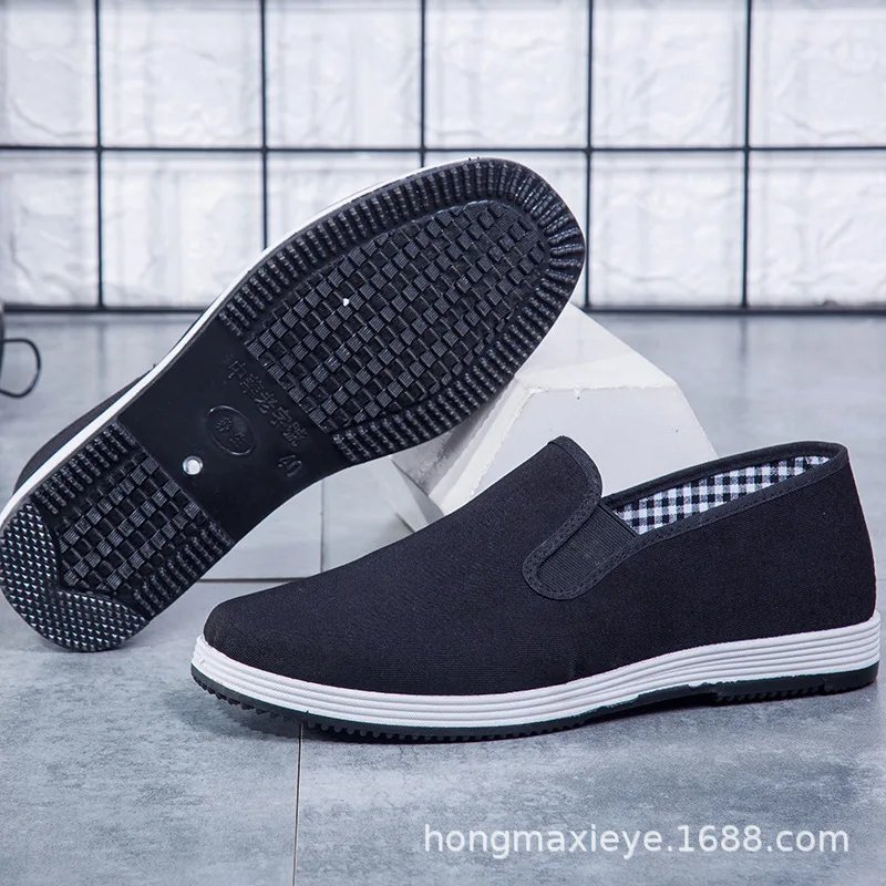 Men Casual Shoes Slip on Canvas Loafers Comfortable Walking Flats for Man Dude Non Slip Soft Moccasins Sneakers Summer